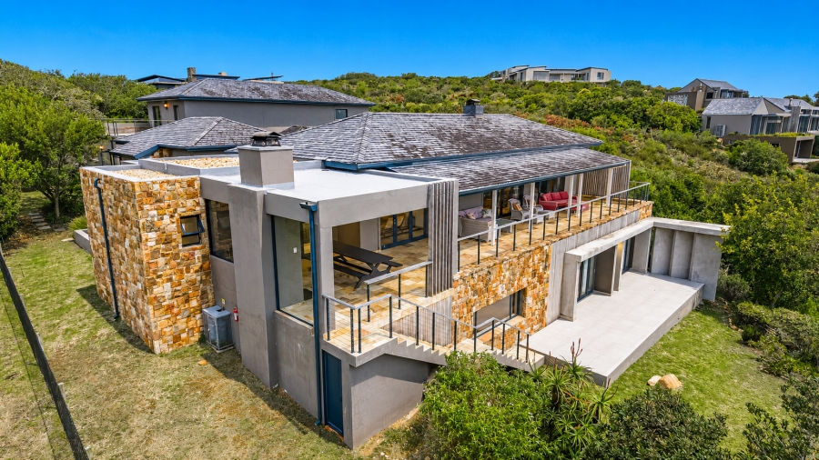 7 Bedroom Property for Sale in Pezula Private Estate Western Cape
